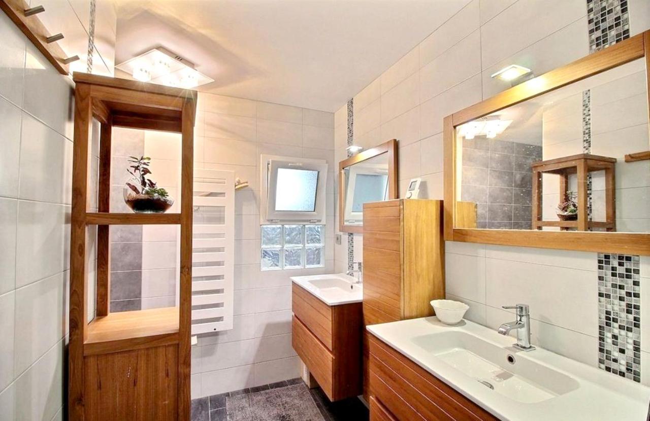 Maison Spacieuse A Plougonven Avec Jacuzzi Et Jardin 外观 照片